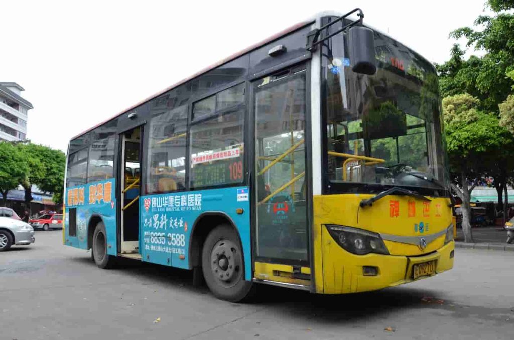How to Get Around in Chinese Cities: Subways, Buses, Bikes, and All the Unexpected Stuff